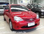 Clique para visualizar Toyota Etios Sedan