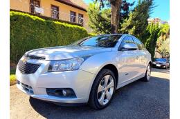Chevrolet Cruze Sedan