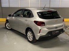 Chevrolet Onix Hatch