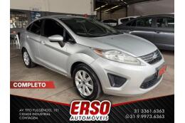 Ford Fiesta Sedan