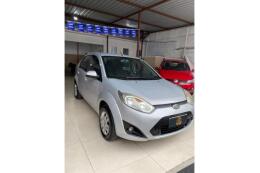Ford Fiesta Sedan