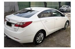 Hyundai HB20 S