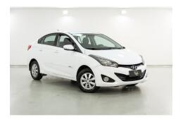 Hyundai HB20 S