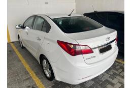 Hyundai HB20 S