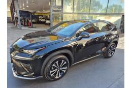 Lexus NX 300