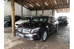 Mercedes Benz CLA 200