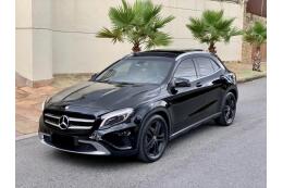 Mercedes Benz GLA 200