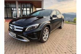 Mercedes Benz GLA 200