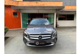 Mercedes Benz GLA 200