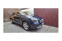 Mercedes Benz GLA 200