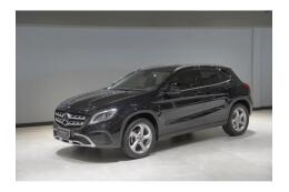 Mercedes Benz GLA 200