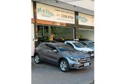 Mercedes Benz GLA 200