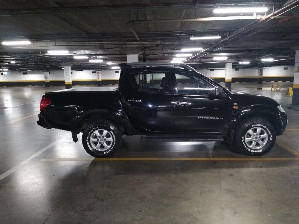 Mitsubishi L200