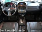 Clique para visualizar Mitsubishi Pajero TR4