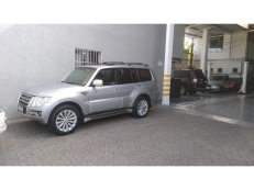 Mitsubishi Pajero Full