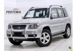 Mitsubishi Pajero TR4