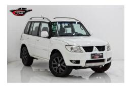 Mitsubishi Pajero TR4