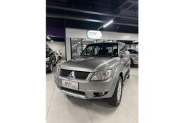 Mitsubishi Pajero TR4