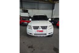 Mitsubishi Pajero TR4