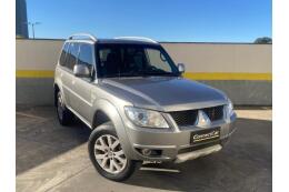 Mitsubishi Pajero TR4