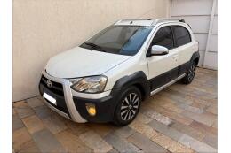 Toyota Etios Cross
