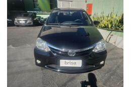 Toyota Etios Cross