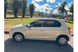 Toyota Etios Cross