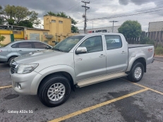 Toyota Hilux CD