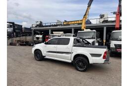 Toyota Hilux CD