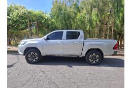 Toyota Hilux CD