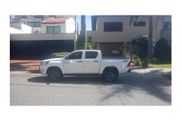 Toyota Hilux CD