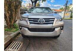 Toyota Hilux CD