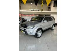 Toyota Hilux SW4