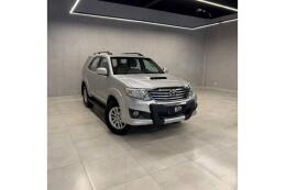 Toyota Hilux SW4