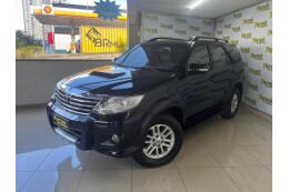 Toyota Hilux SW4