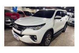 Toyota Hilux SW4