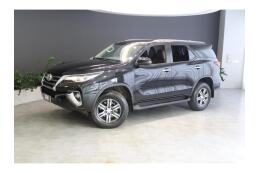 Toyota Hilux SW4