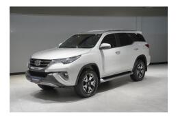 Toyota Hilux SW4