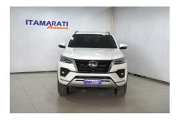 Toyota Hilux SW4