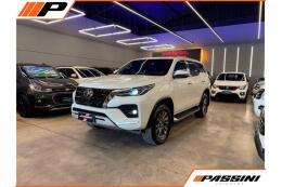 Toyota Hilux SW4