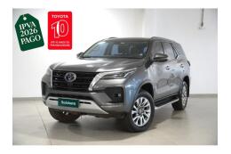 Toyota Hilux SW4