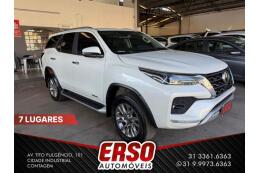 Toyota Hilux SW4