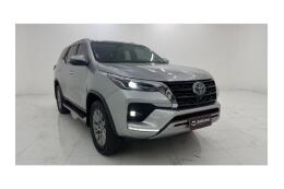 Toyota Hilux SW4