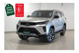 Toyota Hilux SW4