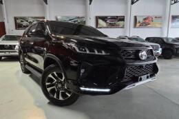 Toyota Hilux SW4