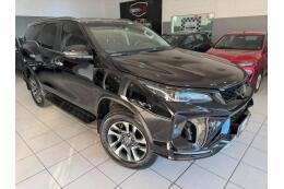 Toyota Hilux SW4