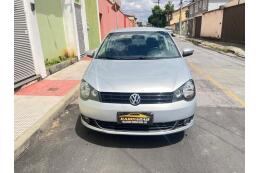 Volkswagen Polo Sedan